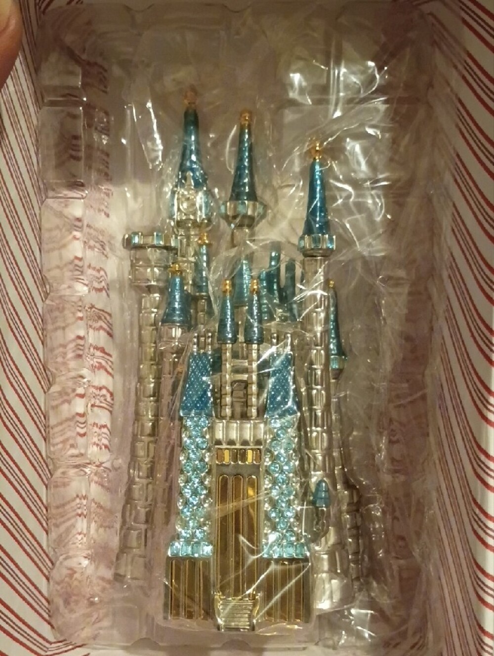 2018 Hallmark Keepsake Cinderella's Castle - Disney Cinderella